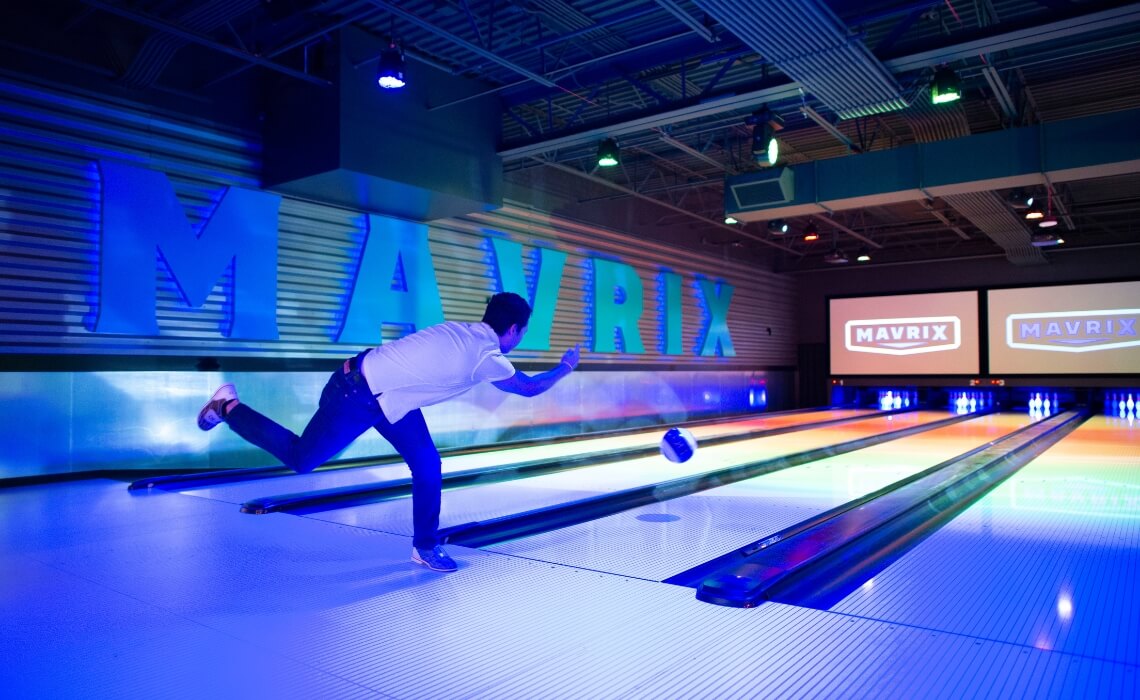 Mavrix Bowling in Scottsdale